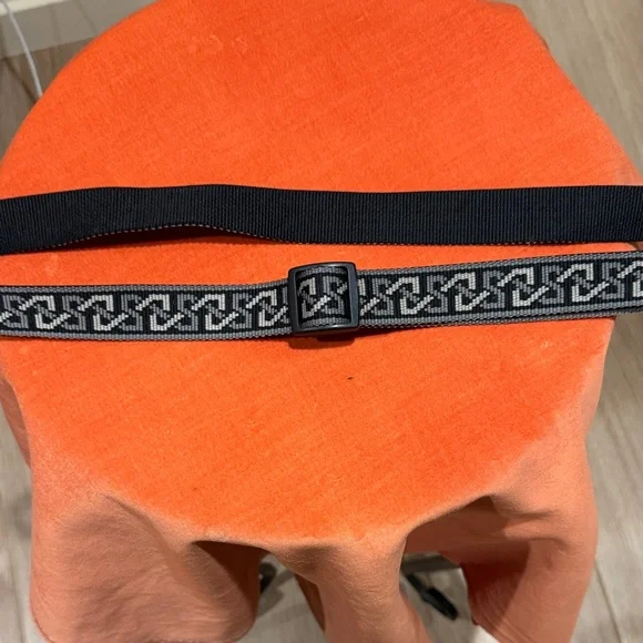 Stylish Black and Gray Patterned Belt - Picture 1 of 3